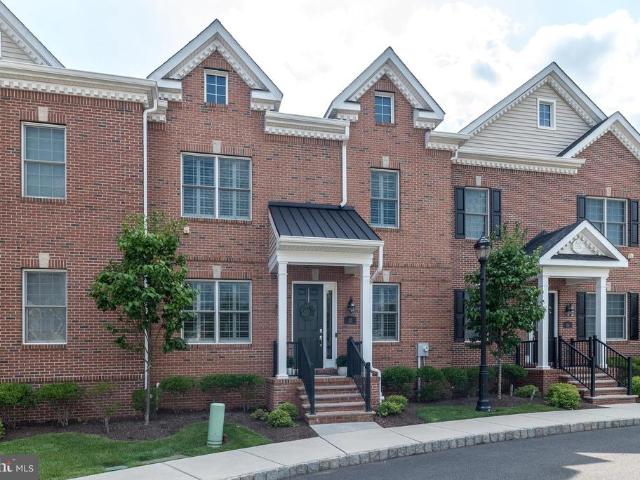 17 Creekview Lane