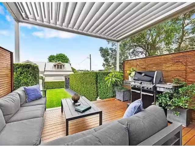 17 Cuthbert Street, Queens Park House for rent Listed by Luke.