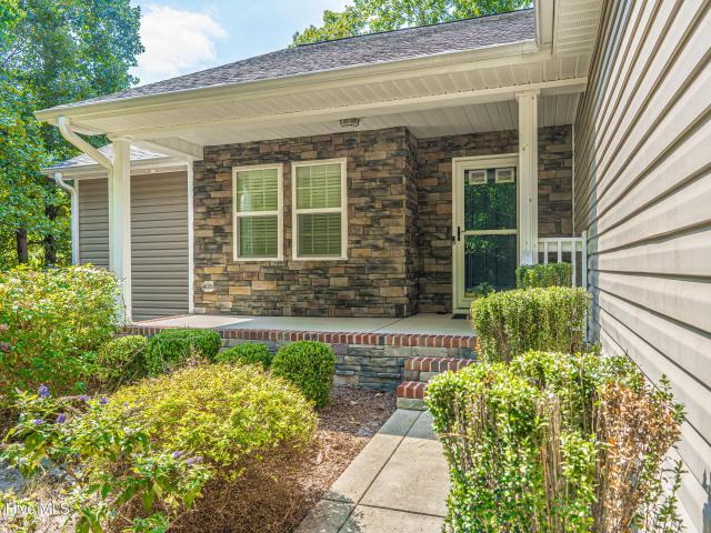 17 Cypress Lane