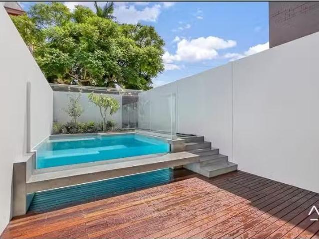 17 Darley Street, Newtown House for rent Listed by Sajat Kabi.