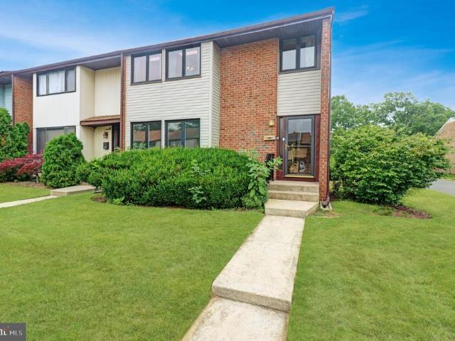 17 Dennison Drive