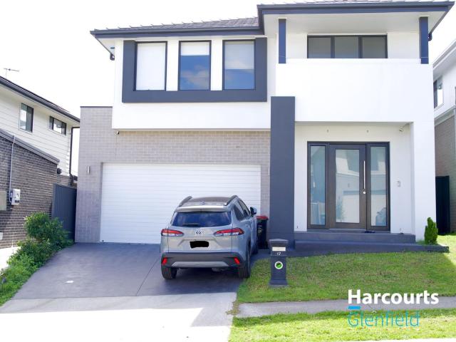 17 Dunkirk Road, EDMONDSON PARK, NSW 2174