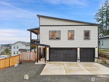 17 E Sellegren Rd, Allyn, WA 98524 | MLS #2469