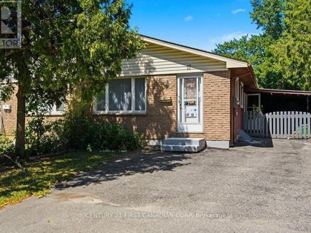 17 Edgemere Crescent, London South T, ON, N5Z 4M6 house for sale | Listing ID X13699 | Royal LePage