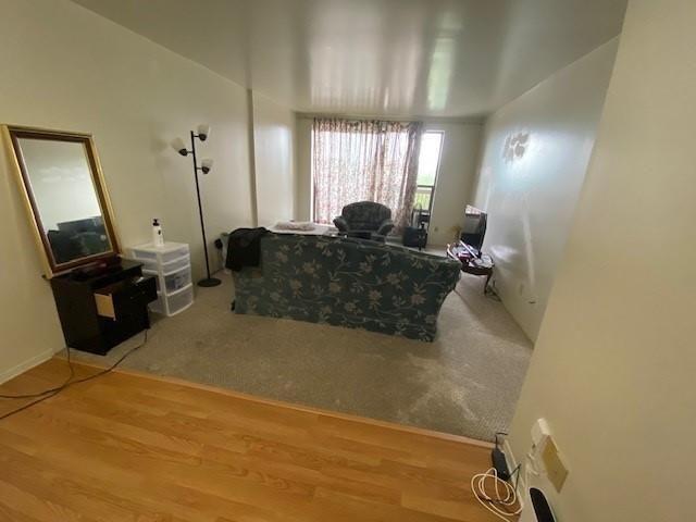 17 Eldon Hall Place Unit 612 2 bed, 1 bath