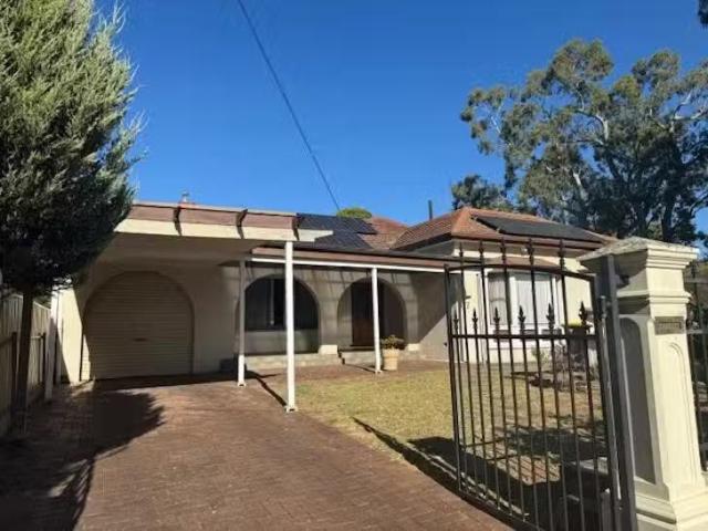 17 Ellerslie Street, Kensington Gardens, SA 5068