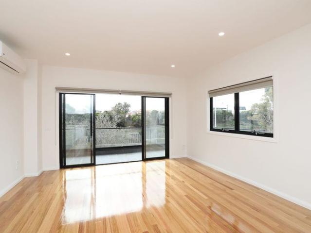 1/7 Elstone Court, Niddrie VIC 3042