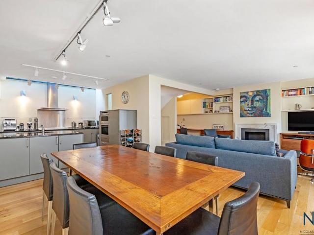17 Ennismore Mews, London, SW7 1AP, United Kingdom | 4 bed house for rent #38795355 | Rentberry