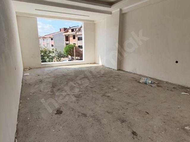 17 EYLÜL MAHALLESİNDE 2+1 90M2 SIFIR ARA KAT SATILIK DAİRE