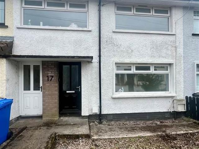 17 FAIRWAY, LARNE, BT40 2BB