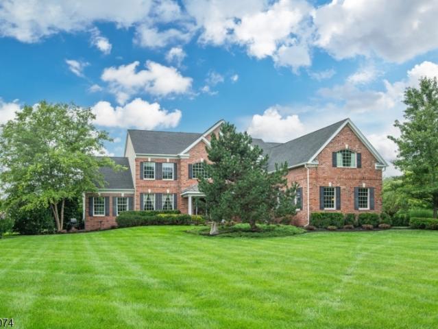 17 Fieldview Dr