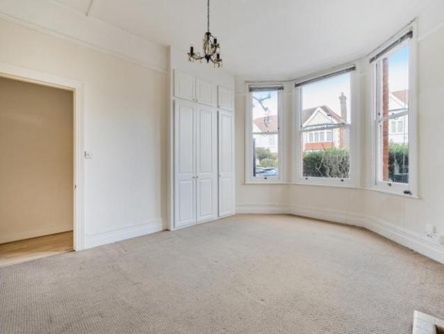 17 Flanchford Road, London, W12 9ND, United Kingdom | 2 bed apartment for rent #139622106 | Rentberry
