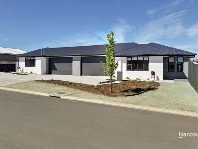 1/7 Fresne Way, SORELL, TAS 7172 Villa for Rent