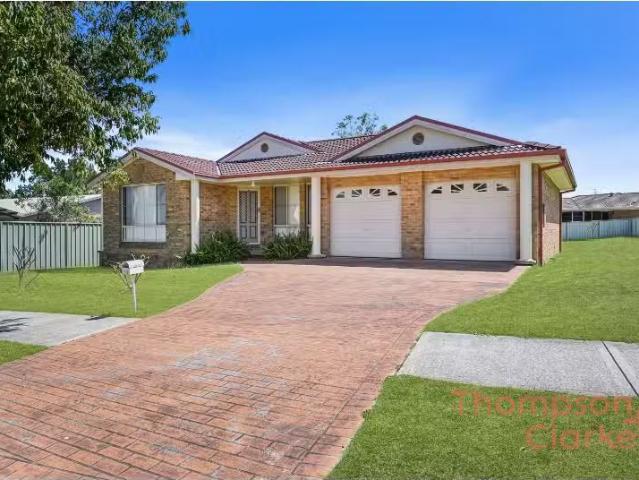 17 Galway Bay Drive, Ashtonfield House for rent Listed by Dan.