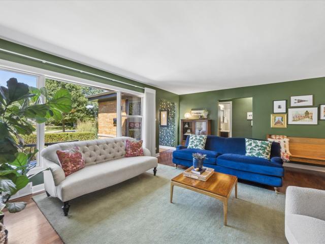 17 Golf Avenue