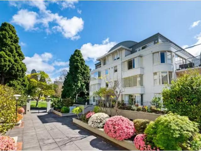 1/7 Gladstone Street, Battery Point Apartment for rent Listed.