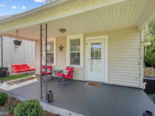 17 Glaize Avenue
