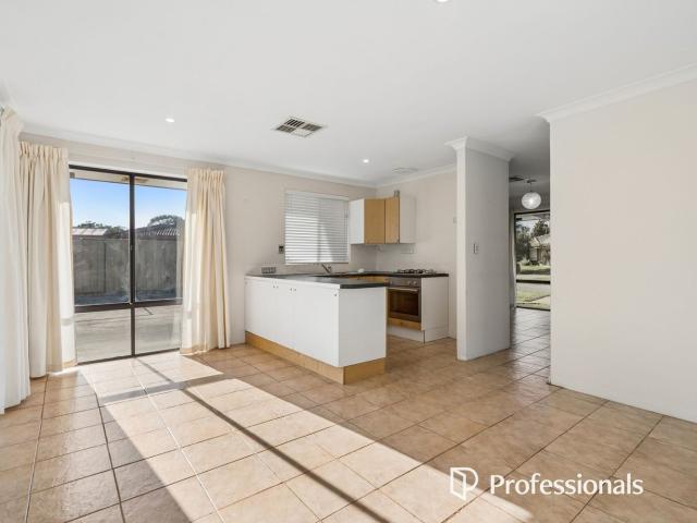 17 Grafham RoadBrookdale WA 6112, Australia