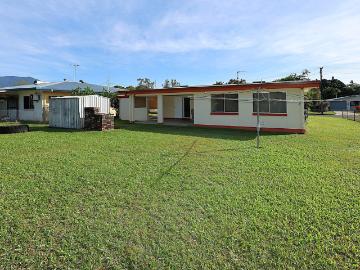17 Hawkins StreetGordonvale QLD 4865, Australia
