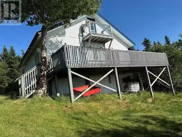 17 Junction Heights, Brigus Junction, NL, A0A 0A0 house for.