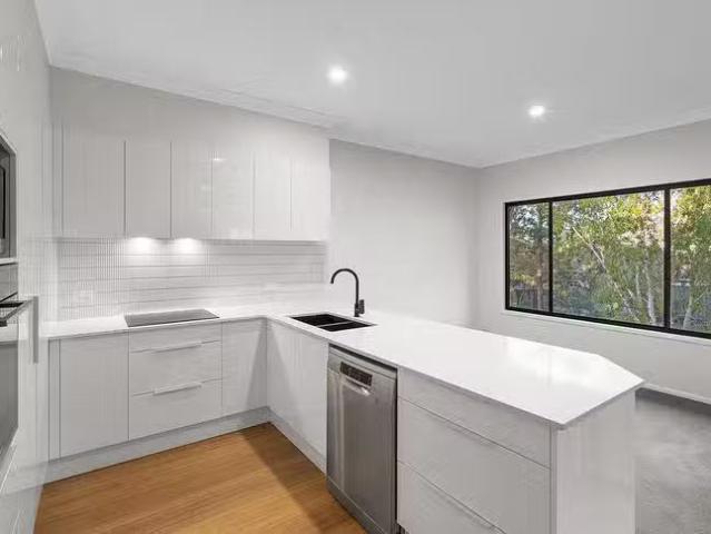 17 Karen Street, Mcdowall, QLD 4053