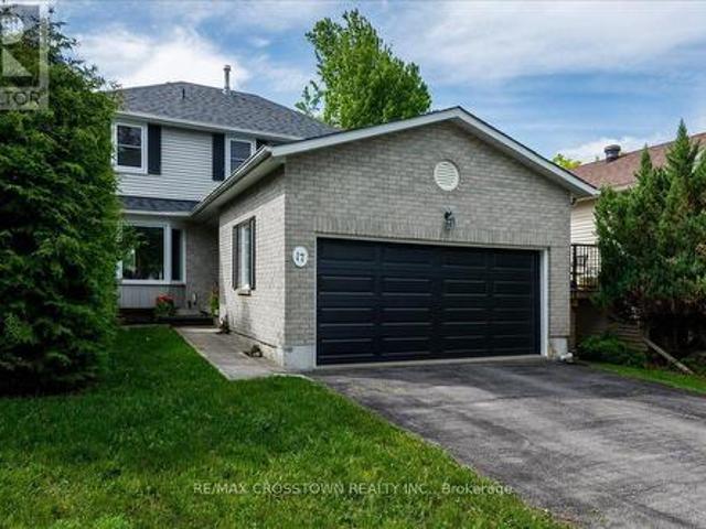 17 Knicely Road, Barrie, ON, L4N 6T8 house for sale | Listing ID S13616 | Royal LePage