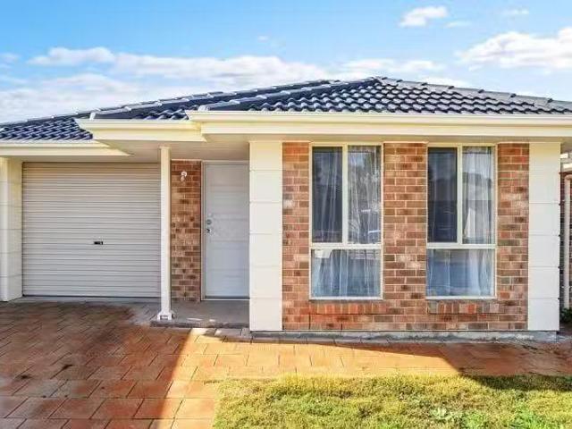 17 Kuta Crescent, ALDINGA BEACH, SA 5173 House for Rent