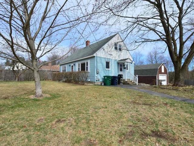 17 Lafrance Ave, Nashua, NH 03064
