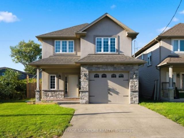 17 Lagoon Avenue, Hamilton, ON, L8H 7C4 house for sale | Listing ID X13882 | Royal LePage