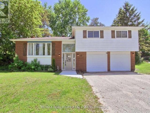 17 Larkdale Crescent, Essa, ON, L0M 1B0 house for sale | Listing ID N13728 | Royal LePage