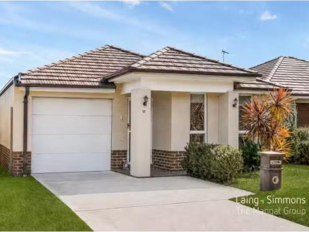 17 Latona Crescent, Ropes Crossing House for rent Listed by S.