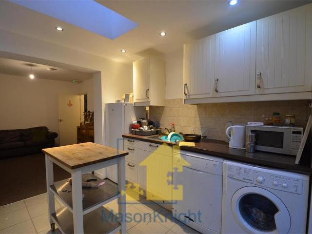 17 Lodge Hill Road, Metchley, B29 6NL, United Kingdom | 5 bed duplex for rent #134899891 | Rentberry