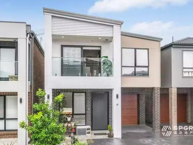 17 Luckman Glade, Marsden Park, NSW 2765