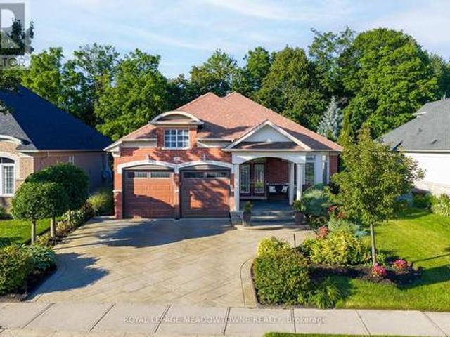 17 Mcnutt Street, Brampton, ON, L6Y 5L3 house for sale | Listing ID W14121 | Royal LePage