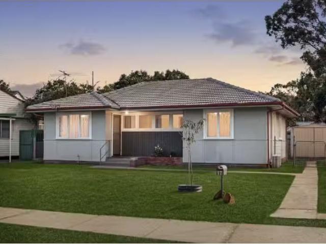 17 Mallee Street, NORTH ST MARYS House for rent Listed by Kay.