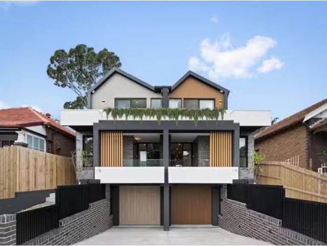 17 Mary Street, Lilyfield House for rent Listed by Angelina H.