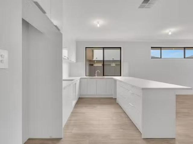 17 Marchant Trail, Riverlea Park, SA 5120