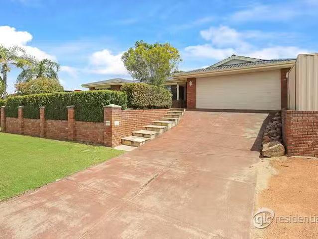 17 Marchant Drive, Bibra Lake, WA 6163