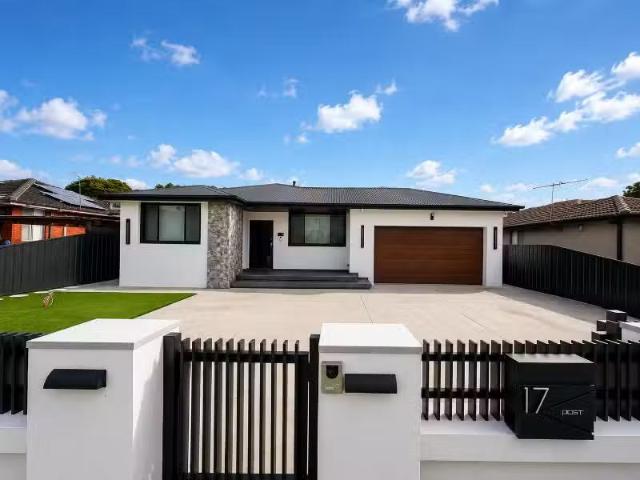 17 Maud Street, Fairfield West House for rent Listed by Ronal.