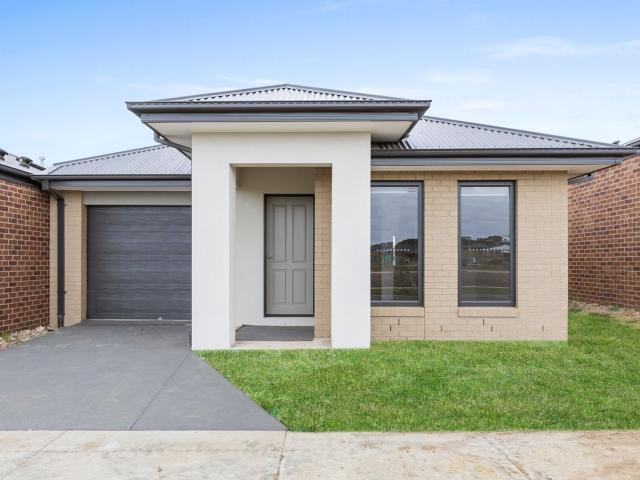 17 Melaleuca Street, Armstrong Creek, VIC 3217