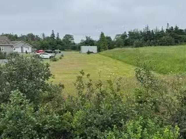 17 Middle Ridge, Conception Bay South, NL, A1X 6B4 vacant la.
