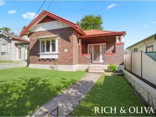 17 Moreton Street, Lakemba House for rent Listed by Croydon P.
