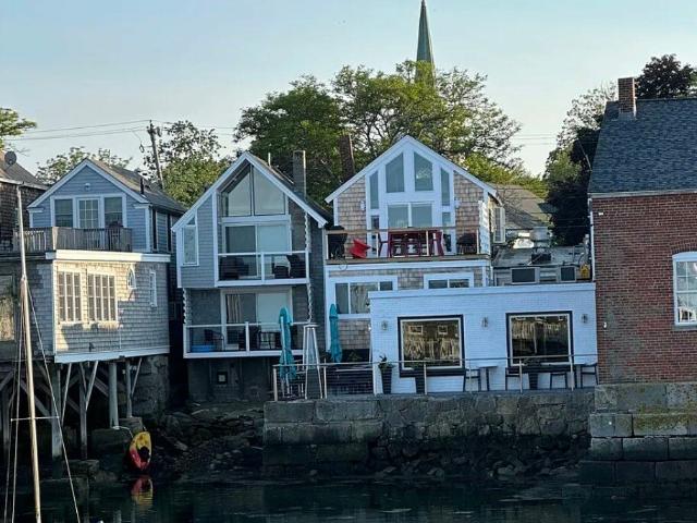 17 Mount Pleasant St, Rockport, US, MA