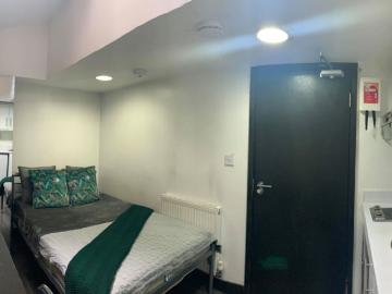 17 North Rd, studio 2 OPPOSITE UNIVERSITY