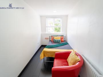 17 North Rd, Studio 4 OPPOSITE UNIVERSITY