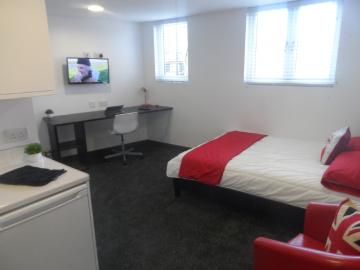 17 North Rd, Studio 6 OPPOSITE UNIVERSITY