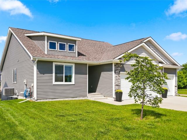 17 NW Gracewood Drive