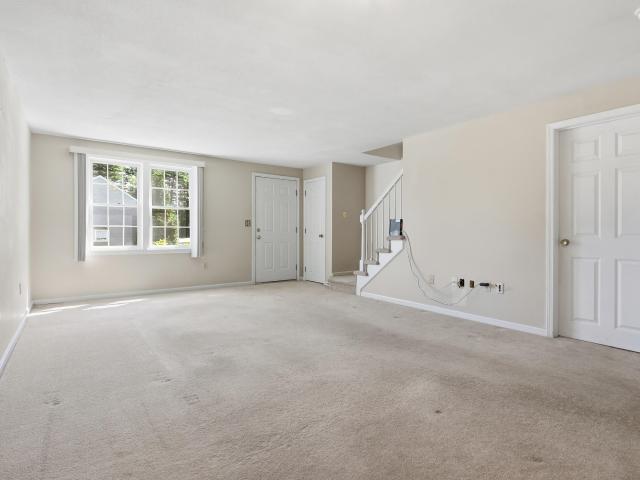 17 Oakwood Circle # 5