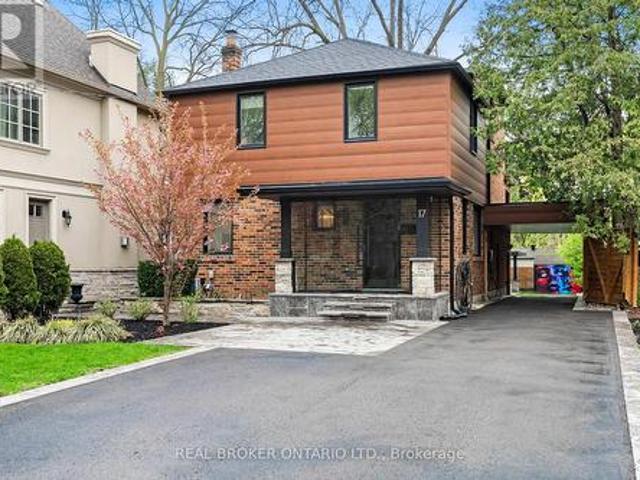 17 Old Oak Road, Toronto, ON, M9A 2V9 house for sale | Listing ID W13590 | Royal LePage