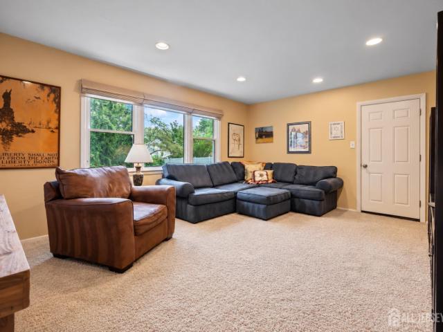 17 Peach Orchard Drive